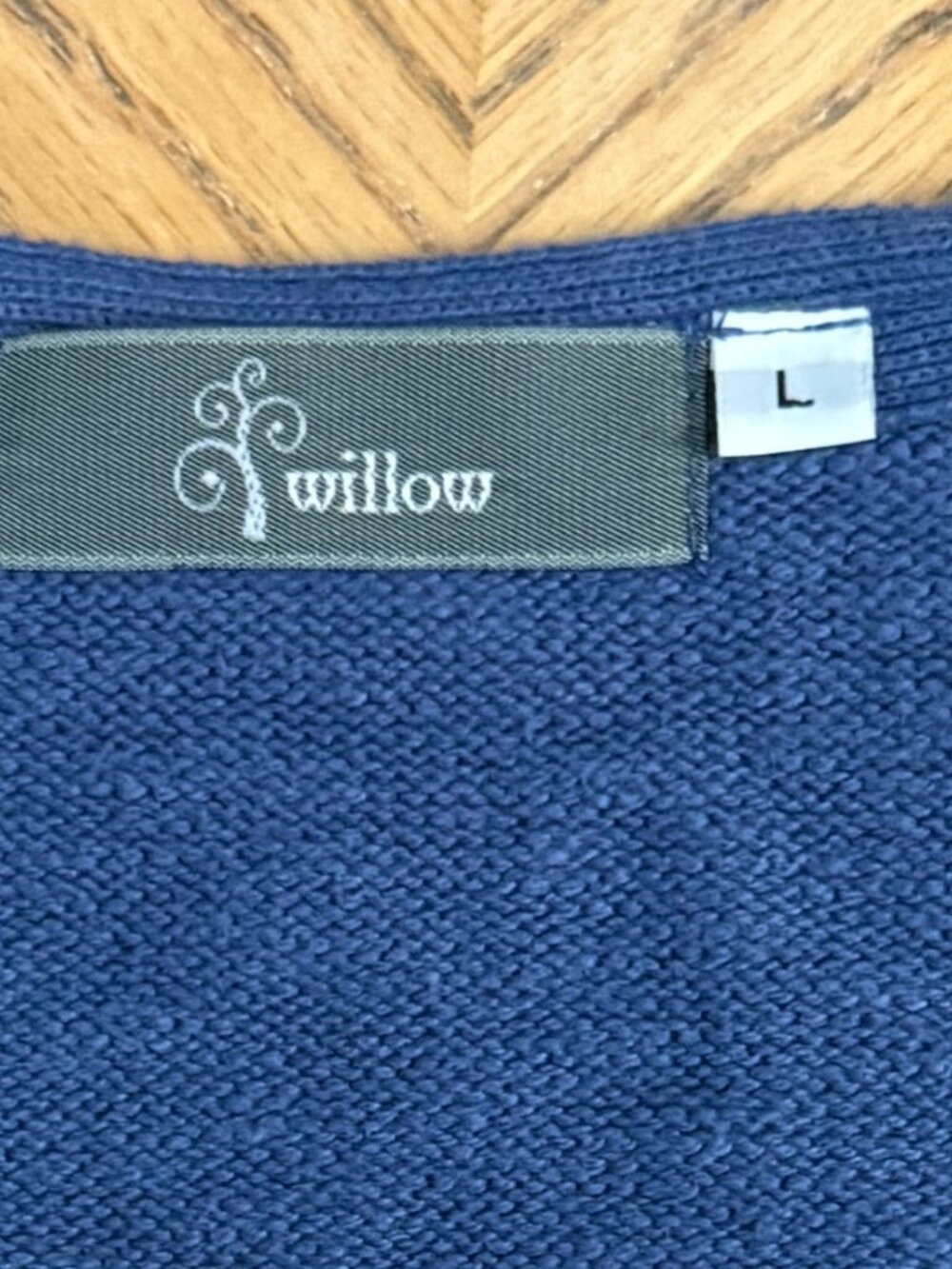Willow Vintage Cotton Knit Cardigan with Asymmetrical Hem - Picture 4 of 10